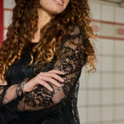 Black Colour bluse - Isabel Lace black