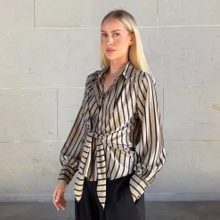 Karmamia Copenhagen skjorte - Lee tan stripe